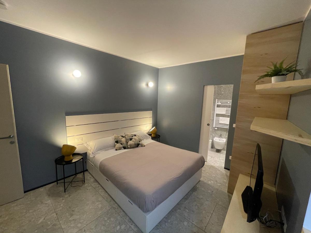 Torino48 Guesthouse Мілан Екстер'єр фото