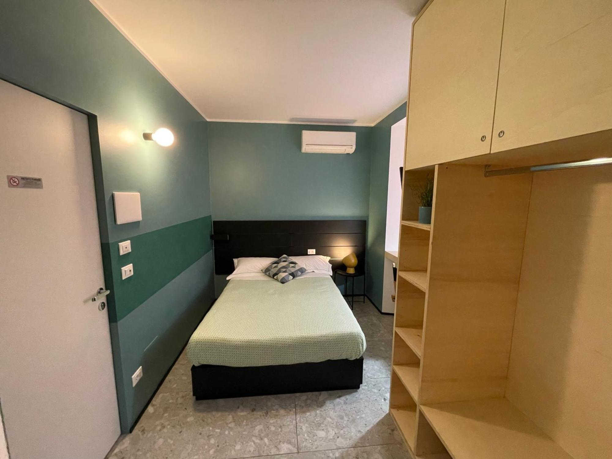 Torino48 Guesthouse Мілан Екстер'єр фото